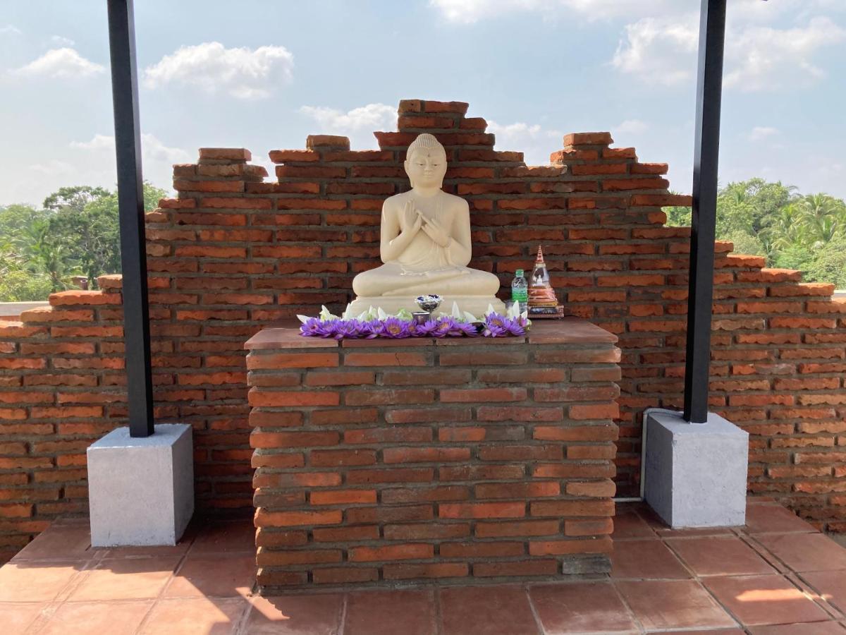 Monaara Leisure - Anuradhapura Exterior photo