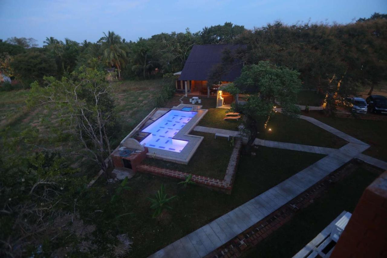 Monaara Leisure - Anuradhapura Exterior photo
