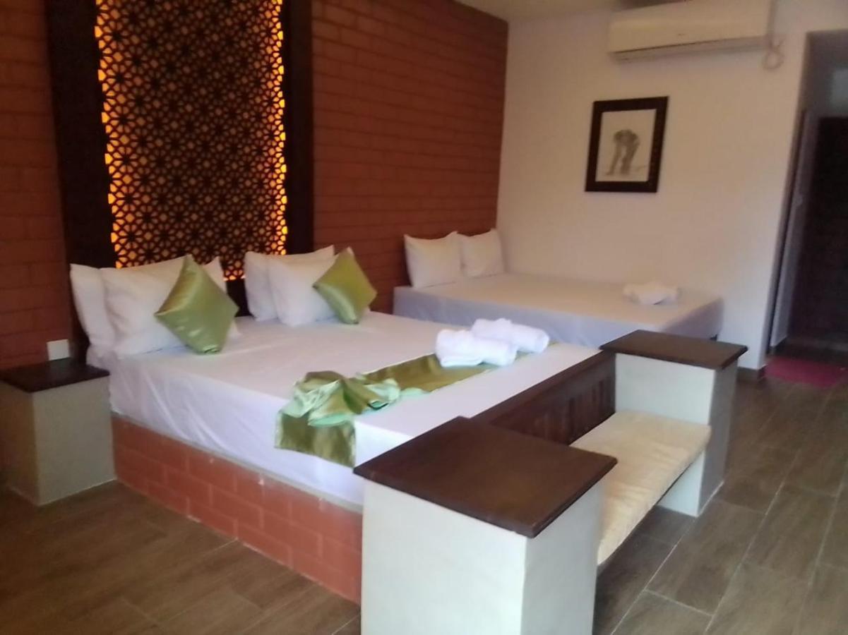 Monaara Leisure - Anuradhapura Exterior photo